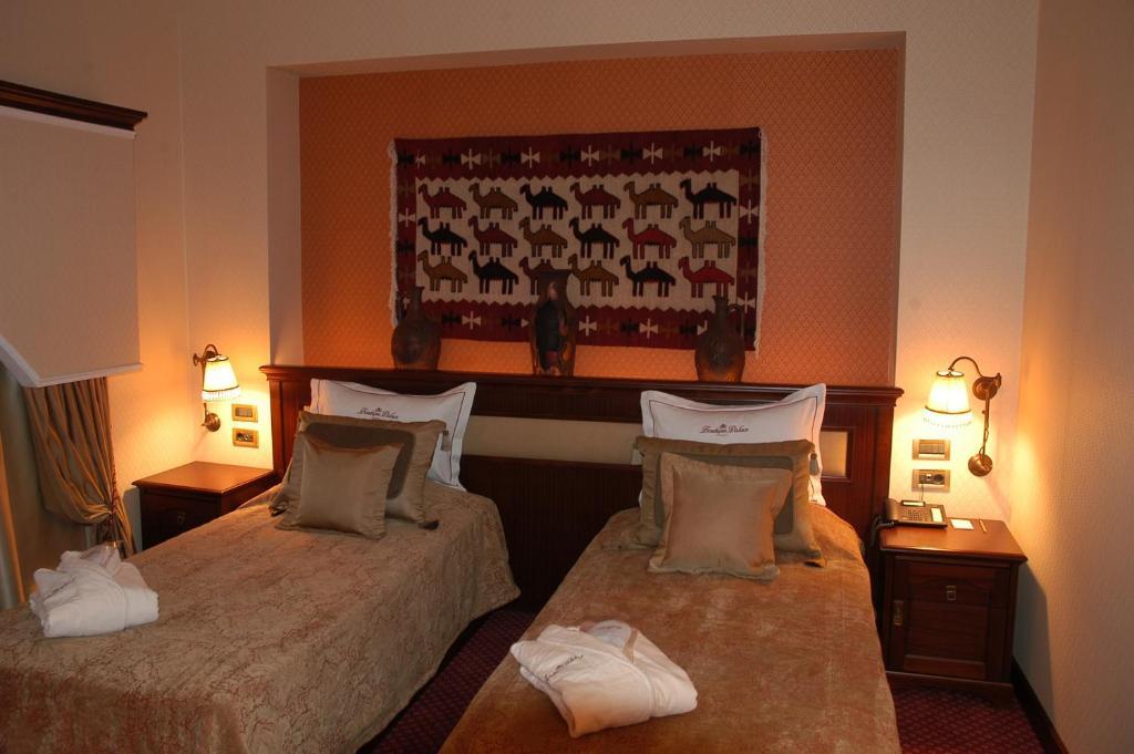 Boutique Palace Hotel Баку Стая снимка