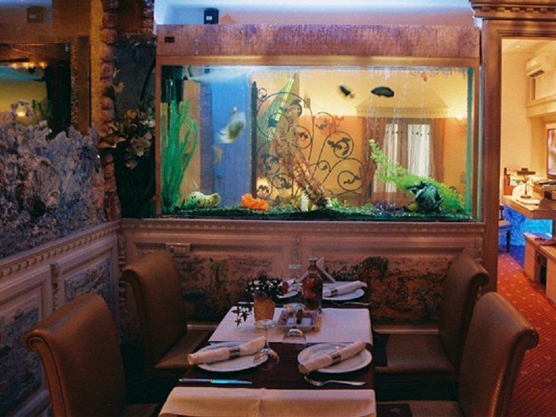 Boutique Palace Hotel Баку Ресторант снимка