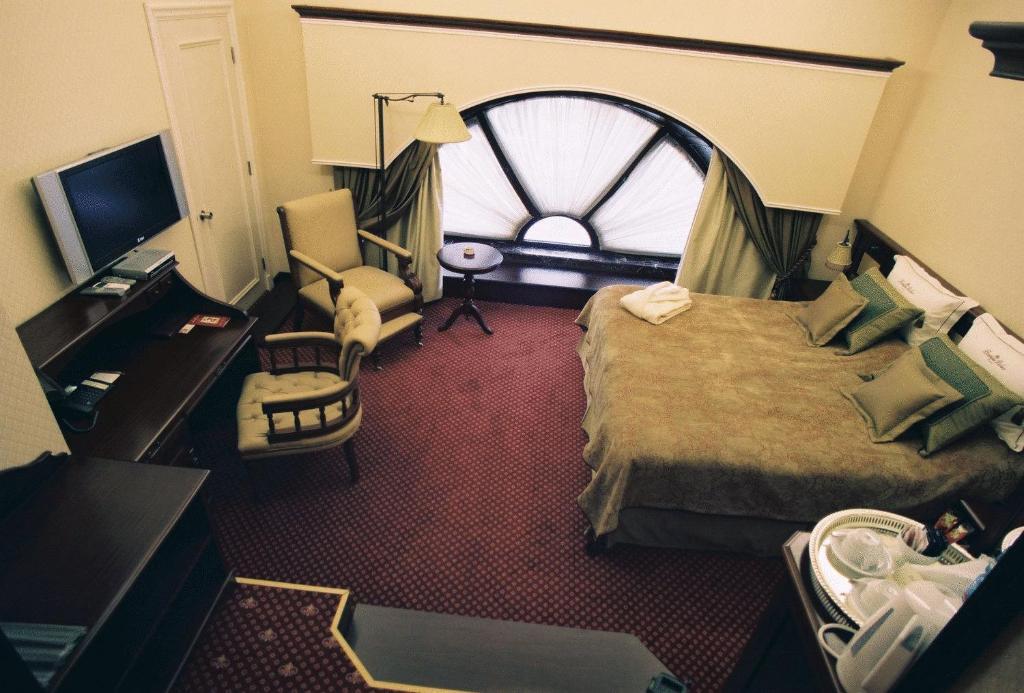 Boutique Palace Hotel Баку Стая снимка